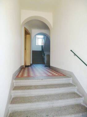 Eingang Treppenhaus - 