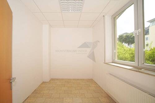 Büro-Lager - 