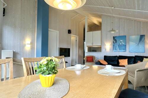 Essbereich - 3 Zimmer Mehrfamilienhaus, Wohnhaus zum Kaufen in Lübeck