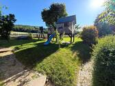 Garten mit Spielplatz - 6 Zimmer Einfamilienhaus in Obergurig / Lehn