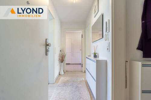 Flur - Komfortable Erdgeschosswohnung mit Garten und Terrasse in Korntal-Münchingen sucht Sie!