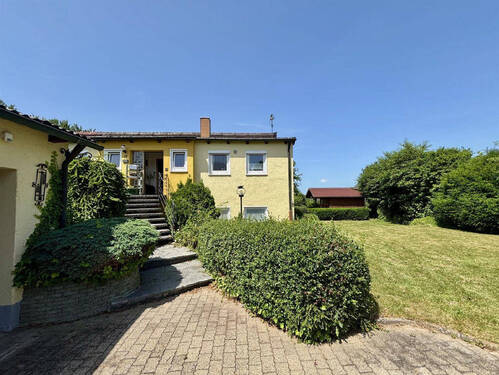 Außenansicht - 6 Zimmer Einfamilienhaus in Pfullendorf