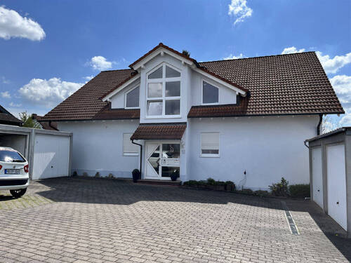 Bild1 - Attraktive 3-Zimmer-Wohnung mit großzügiger Terrasse in ruhiger Lage von Hardheim - ungekündigt vermietet