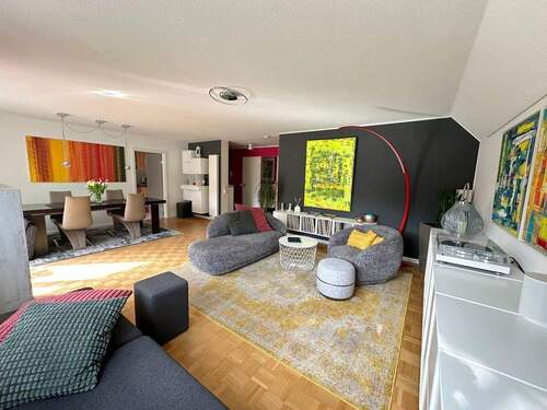 Wohnzimmer - 4 Zimmer Etagenwohnung in Bochum