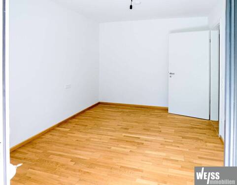 Schlafzimmer - 2 Zimmer Etagenwohnung in Würzburg