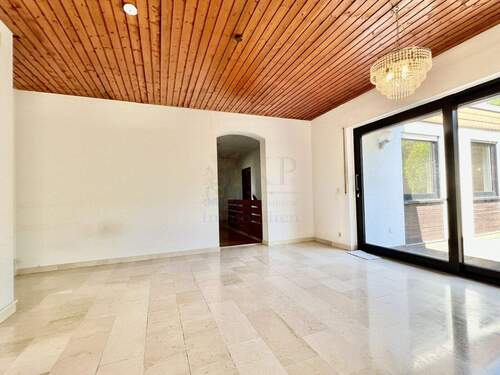 ESSBERREICH - 4 Zimmer Bungalow zum Kaufen in Hofheim