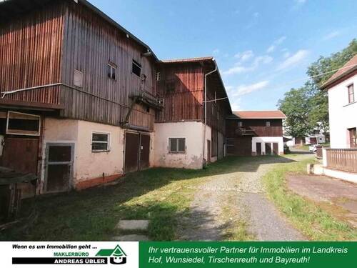 3520 R+ckansicht NEU - 1 Zimmer Bauernhaus, Landhaus in Thiersheim