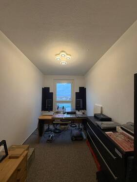 Kind 1 - Etagenwohnung mit 80,00 m² in Neubrandenburg zur Miete