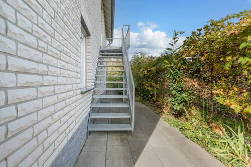 Eingang Wohnung 2 & 3 - 