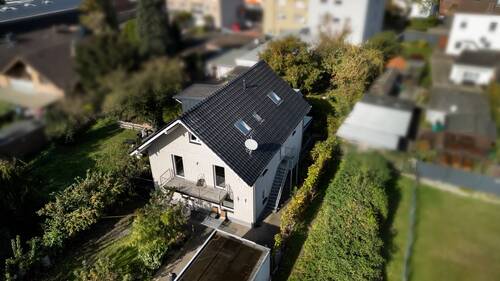 Außenansicht - Mehrgenerationenhaus Baujahr 2011 - Perfekt für die ganze Familie!