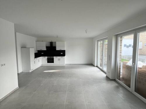 Wohn-, Ess- und Küchenbereich 1.jpg - 