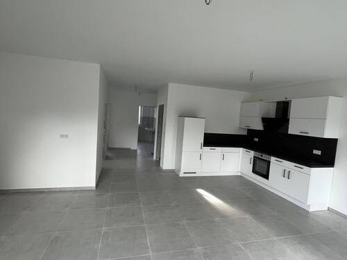 Wohn-, Ess- und Küchenbereich.jpg - 