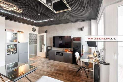 1.jpg - 2 Zimmer Etagenwohnung zum Kaufen in Berlin