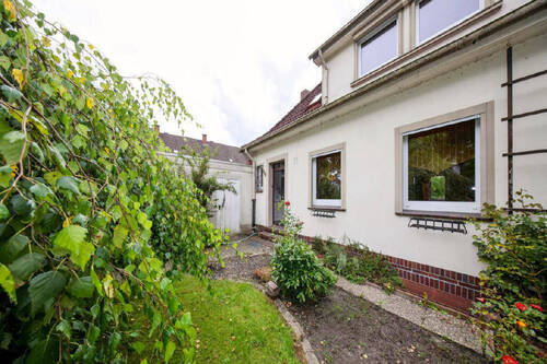 Außenansicht - Doppelhaushälfte mit 105,80 m&sup2; in Sande-Mariensiel zum Kaufen