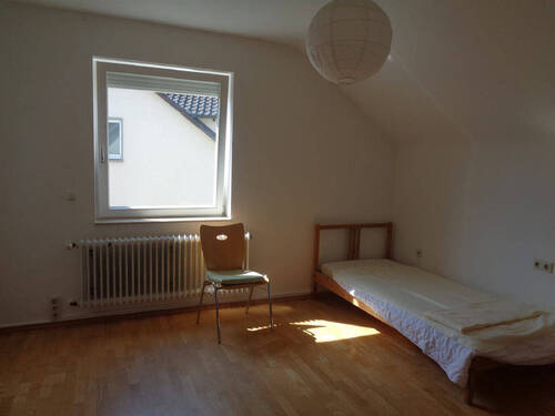 Ein Zimmer - 