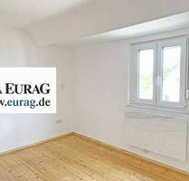 FÜ-Stadeln: Liebevoll renoviert, hell & freundlich, 2-Zi-Wohnung, 2. OG, inkl. Einbauküche - Fürth