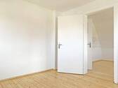 Zimmer 2 - 