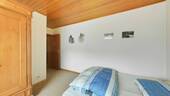 Kinderzimmer_1 - 7 Zimmer Einfamilienhaus zum Kaufen in Eppstein / Ehlhalten