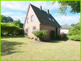 Haus - 4 Zimmer Einfamilienhaus zum Kaufen in Buxtehude