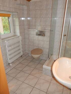 Duschbad-WC 7474.JPG - 