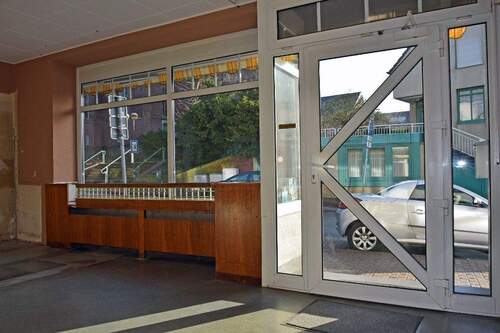 Eingangsbereich - Büro mit 81,70 m&sup2; in Nettetal zur Miete