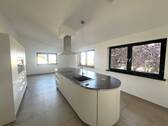 Blick zum Küchen- und Essbereich - Einfamilienhaus mit 248,00 m² in Heppenheim (Bergstraße) zum Kaufen