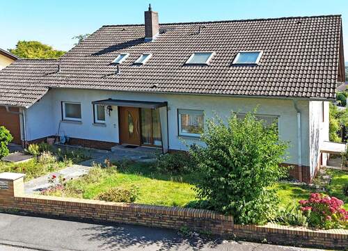 Bild 1 - Großzügiges Einfamilienhaus mit viel Platz und Potenzial in Wettenberg