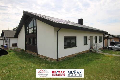 Hausansicht - 6 Zimmer Einfamilienhaus zum Kaufen in Sinsheim Hoffenheim