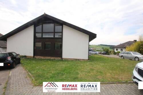 Hausansicht - 6 Zimmer Einfamilienhaus in Sinsheim Hoffenheim