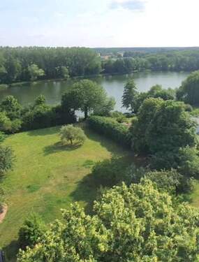 Die Lage - Traumlage am See Baugrundstück in direkter Wasserlage (Bauvorbescheid liegt vor)