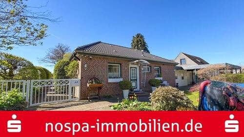 Frontalansicht - Großzügiger Bungalow mit Terrasse, Sauna-Keller und flexibler Grundriss für 1?oder?2?Wohneinheiten