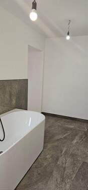 Bad mit Wanne II - 