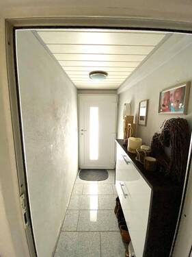 3. Eingangsbereich - Reihenmittelhaus mit 165,00 m² in Trier zum Kaufen