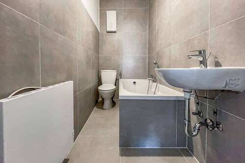Badezimmer - Etagenwohnung mit 34,00 m&sup2; in Bochum zur Miete