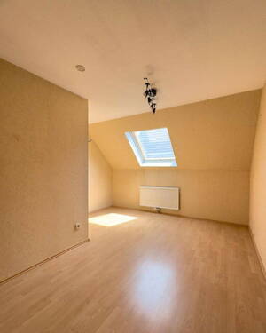 Schlafzimmer 1 oben - 
