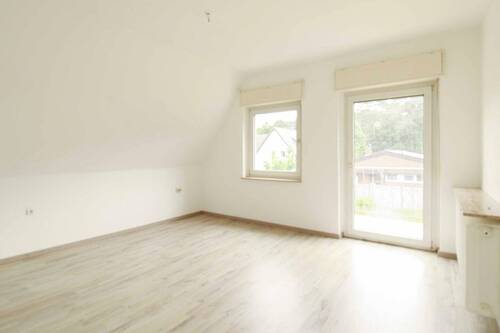 03 Schlafzimmer - 5 Zimmer Einfamilienhaus in Bielefeld