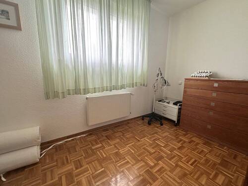 Schlafzimmer 2 im EG - 