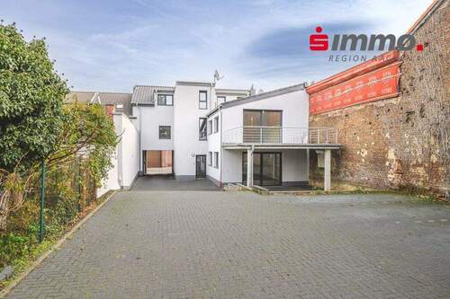 Titelbild - 4 Zimmer Etagenwohnung zum Kaufen in Alsdorf