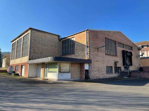 Pförtnergebäude und Halle - Einfamilienhaus in Hann. Münden zum Kaufen