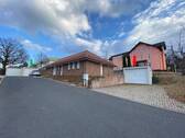 Ansicht mit Garage zu 3c (grün) u. 3d (rot) - 4 Zimmer Bungalow zum Kaufen in Oberhof