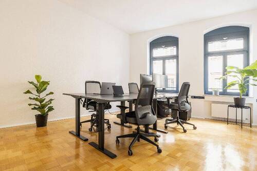 Co.Work > Single Desk - Büro zur Miete in Dresden