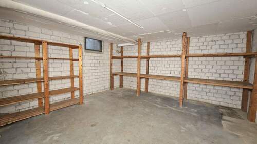 Keller Lagern 1 - 