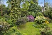 Rarität. der prachtvolle Garten mitten in der Stadt.jpg - 