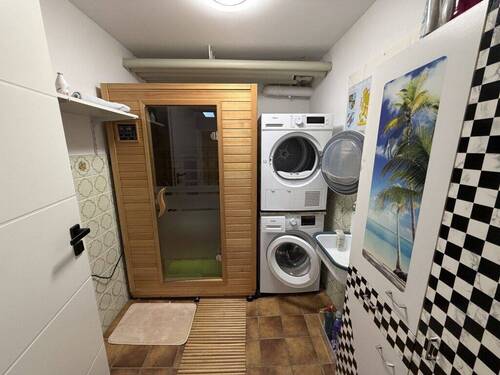 Sauna + Waschbereich - 