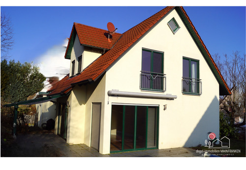 Zwei Sonnenterrassen erwarten Sie ... - 4 Zimmer Einfamilienhaus in Haßfurt