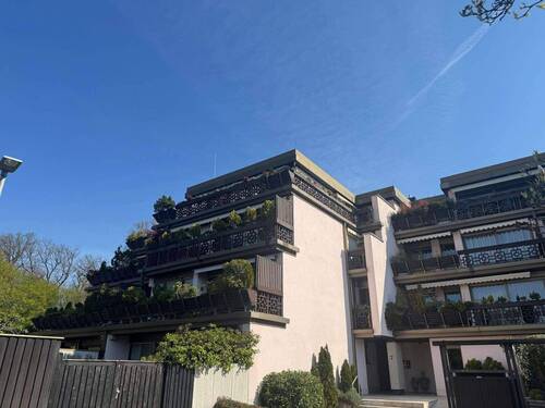 Terrassenhaus von der Eingangsseite - 3 Zimmer Terrassenwohnung in Hannover
