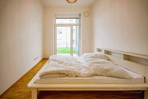 Schlafen 2 - 