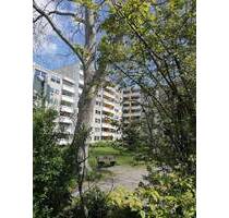 Von Privat: Schwarzer Berg! moderne 3-Zi-Whg, 2 Bäder, EBK, Loggia, Keller, Kfz-Stellplatz - Braunschweig