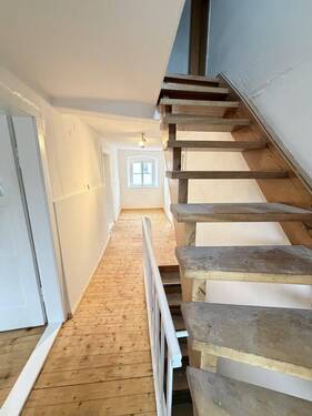 Treppe ins DG - 
