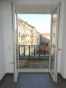 Zum Balkon (2) - 
